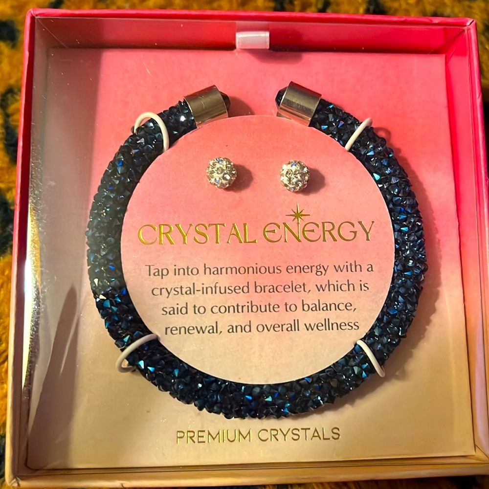 Crystal energy bracelet with earrings